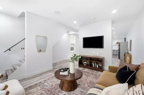 Other - 951 Parkside Pl, Cincinnati, OH 45202 photo 2 of 11