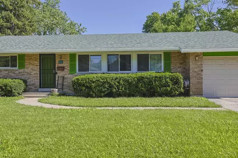 Exterior - 810 Cloverview Ave, Cincinnati, OH 45231 photo 2 of 9