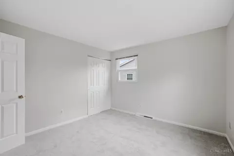 Bedroom - 2101 Berrypatch Dr, Cincinnati, OH 45244 photo 13 of 13