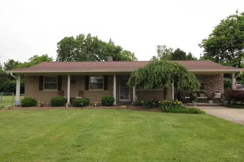 8978 Perry Ave, Middletown, OH 45042