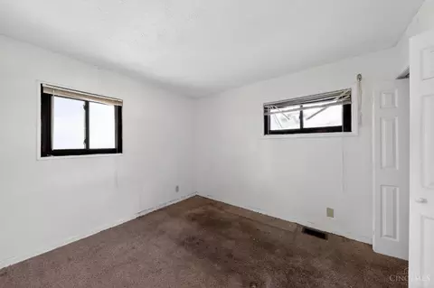 8868 Ebro Ct, Cincinnati, OH 45231 photo 11