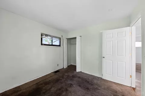 8868 Ebro Ct, Cincinnati, OH 45231 photo 12