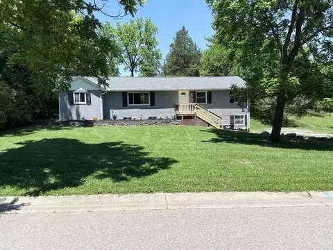 350 Mckee Ave, Oxford, OH 45056
