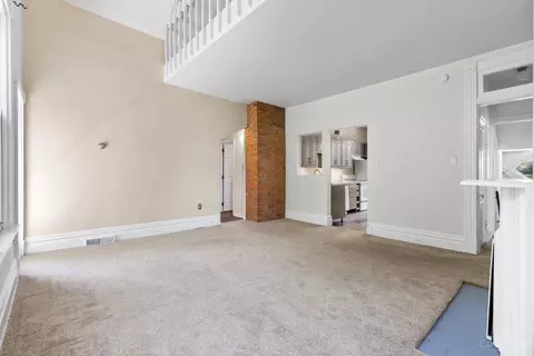 Living - 1 Moyer Pl, Cincinnati, OH 45208 photo 6 of 7