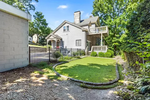 Exterior - 1 Moyer Pl, Cincinnati, OH 45208 photo 7 of 11