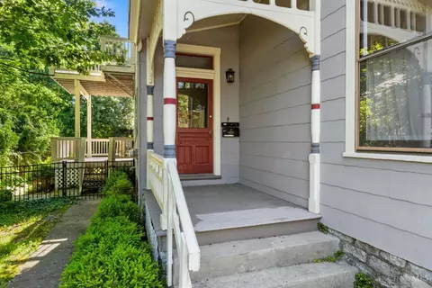 Exterior - 1 Moyer Pl, Cincinnati, OH 45208 photo 2 of 11