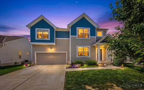 7903 Habbin Dr, Maineville, OH 45039