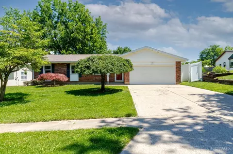 2374 Trinity Dr, Middletown, OH 45044
