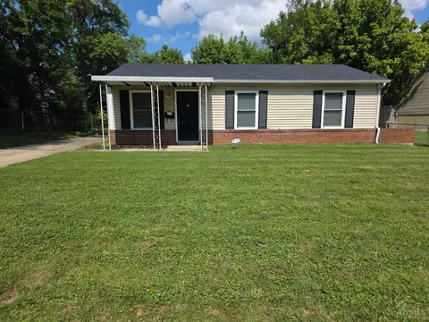 9884 Dunraven Dr, Colerain Twp, OH 45251