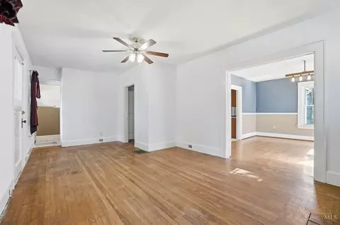 Living - 3718 Forest Ct, Cheviot, OH 45211 photo 2 of 5
