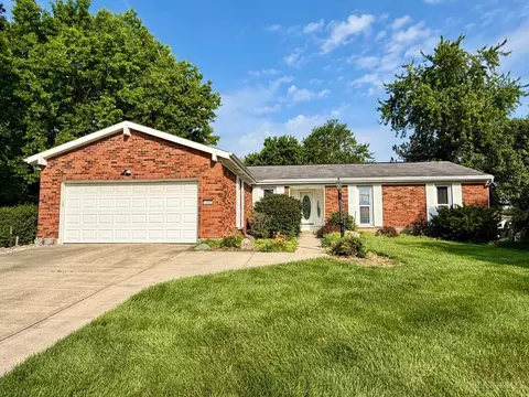 12005 Elkridge Dr, Cincinnati, OH 45240
