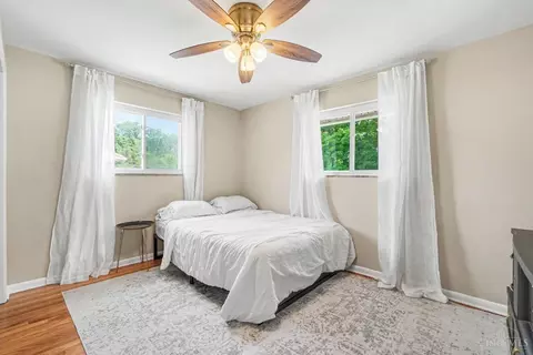 Bedroom - 9164 Ranchill Dr, Cincinnati, OH 45231 photo 2 of 2