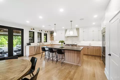 Kitchen - 574 Forestedge Dr, Coldstream, OH 45255 photo 1 of 11