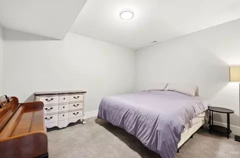 Bedroom - 574 Forestedge Dr, Coldstream, OH 45255 photo 5 of 5