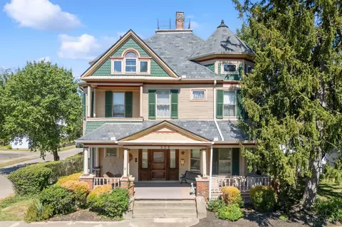 305 Central Ave, West Carrollton, OH 45449