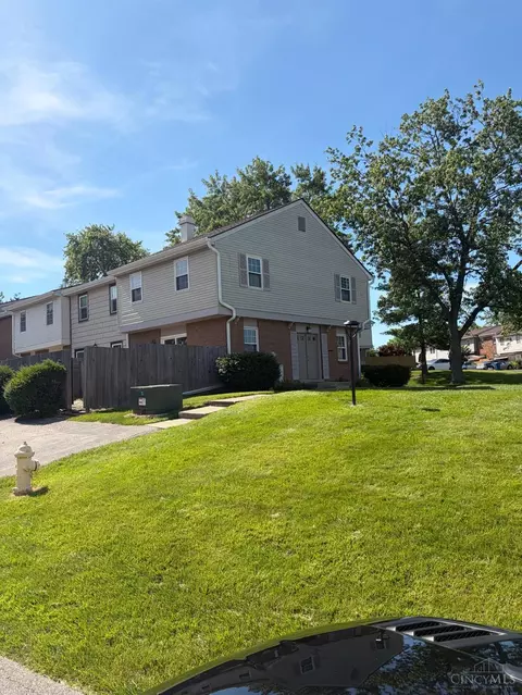 7609 Dover Ct, West Chester, OH 45069
