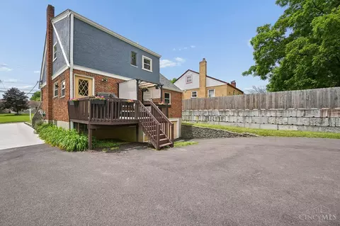 Exterior - 4448 Foley Rd, Cincinnati, OH 45238 photo 3 of 12