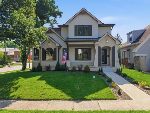 7156 Maple Ave, Madeira, OH 45243