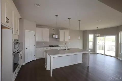 Kitchen - 285 Tilly Ct, Springboro, OH 45066 photo 1 of 1