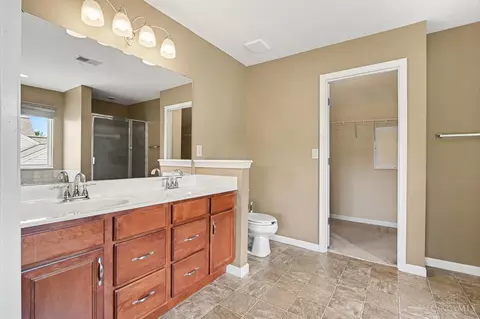 Bath - 4969 Springleaf Dr, Liberty Twp, OH 45011 photo 2 of 5