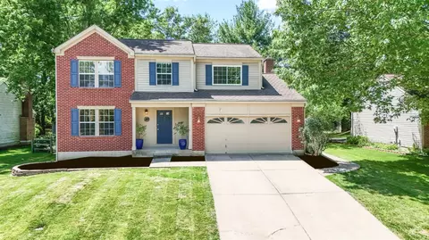 1170 Meadow Knoll Ct, Batavia, OH 45103