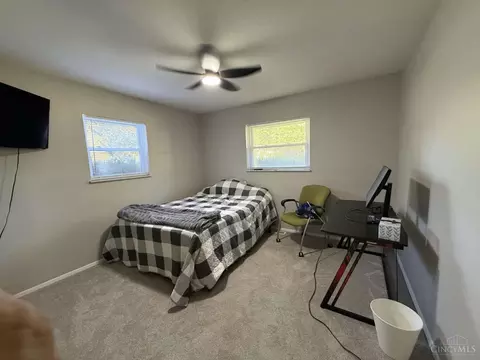 Bedroom - 8903 Cavalier Dr, Cincinnati, OH 45231 photo 1 of 3