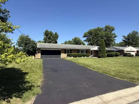 Exterior - 8903 Cavalier Dr, Cincinnati, OH 45231 photo 2 of 3