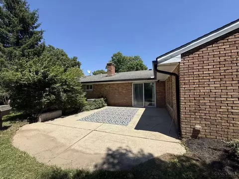 Exterior - 8903 Cavalier Dr, Cincinnati, OH 45231 photo 3 of 3