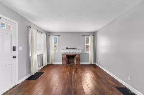 Living - 1620 Joseph Ct, Cincinnati, OH 45231 photo 3 of 3