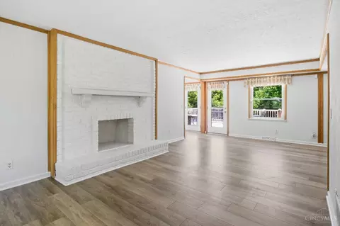 Living - 2457 Owlcrest Dr, Cincinnati, OH 45231 photo 3 of 5