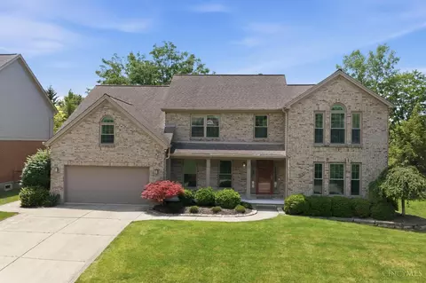 8663 Rupp Farm Dr, West Chester, OH 45069