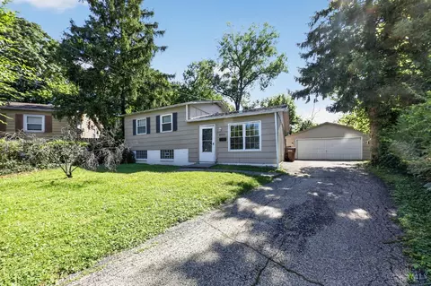 3252 Coleen Dr, Colerain Twp, OH 45251