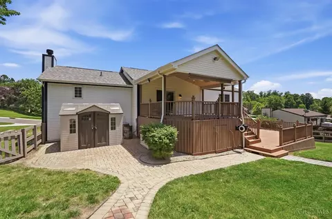 5629 Bluepine Dr, Cincinnati, OH 45247 photo 38