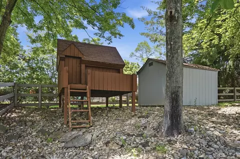 5629 Bluepine Dr, Cincinnati, OH 45247 photo 49