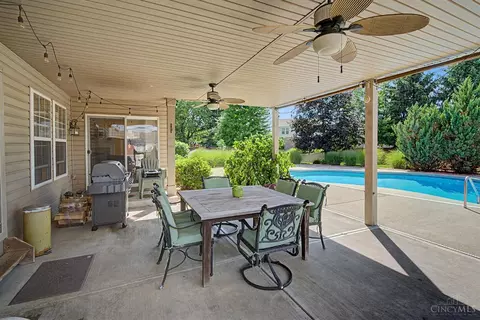 Exterior - 327 Rawling Dr, Harrison, OH 45030 photo 4 of 8