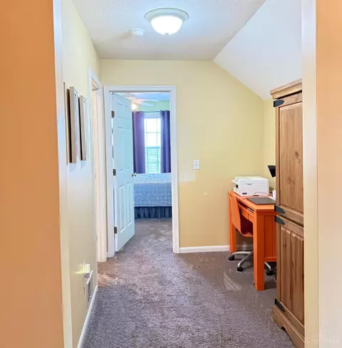 Entry Way - 327 Rawling Dr, Harrison, OH 45030 photo 2 of 2