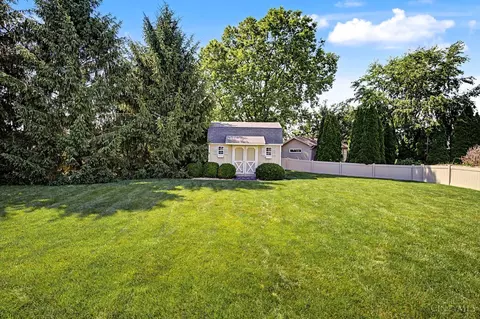Exterior - 327 Rawling Dr, Harrison, OH 45030 photo 7 of 8