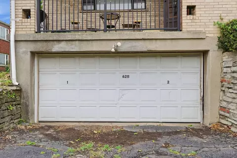 Exterior - 6211 Paddock Rd, Cincinnati, OH 45216 photo 5 of 14