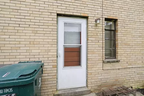 Exterior - 6211 Paddock Rd, Cincinnati, OH 45216 photo 4 of 14