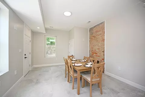 Dining - 925 State Ave, Cincinnati, OH 45204 photo 1 of 4