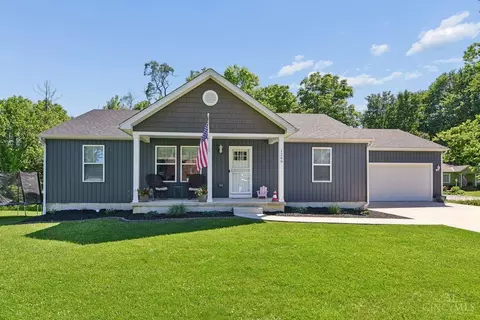 1249 Traction Rd, Batavia, OH 45103