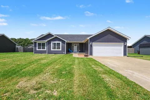 107 Toms Turnaround, Mount Orab, OH 45154