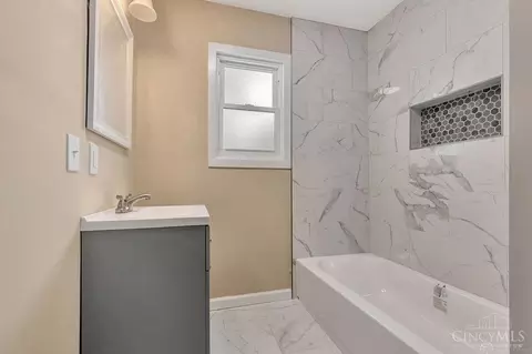 Bath - 9 Letitia St, Amelia, OH 45102 photo 2 of 4