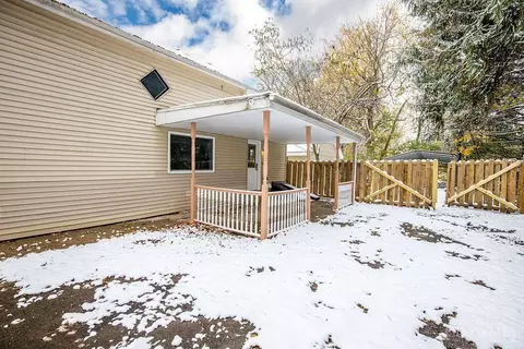 Exterior - 9 Letitia St, Amelia, OH 45102 photo 3 of 3