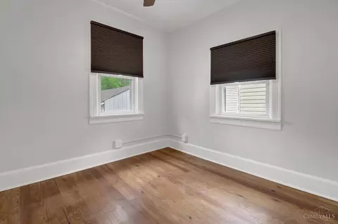 Bedroom - 4637 Alpine Ave, Blue Ash, OH 45242 photo 1 of 4