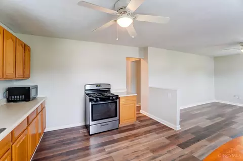 Kitchen - 5809 Elder St, Fairfax, OH 45227 photo 8 of 8