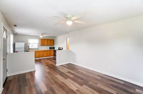 Living - 5809 Elder St, Fairfax, OH 45227 photo 5 of 5