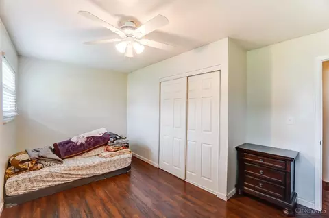 Bedroom - 5809 Elder St, Fairfax, OH 45227 photo 4 of 7