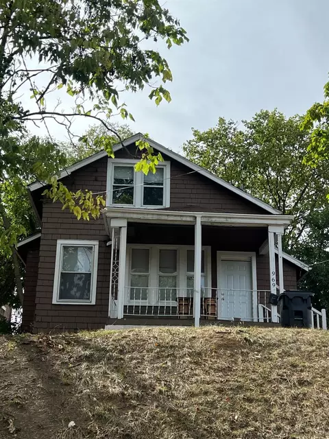 969 Mansion Ave, Cincinnati, OH 45205