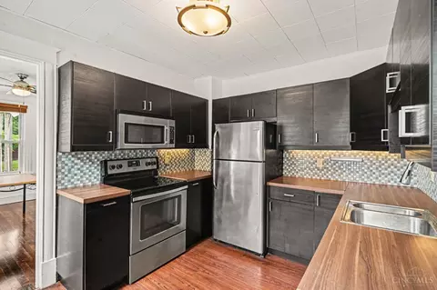 Kitchen - 2544 Ring Pl, Cincinnati, OH 45204 photo 2 of 2